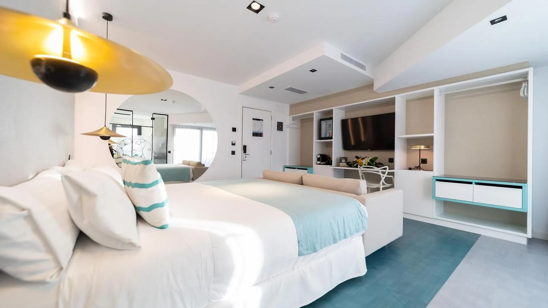 Hotel Puerto De La Luz By Pierre & Vacances Las Palmas de Gran Canaria Spain